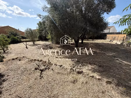 terrain constructible 683 m2