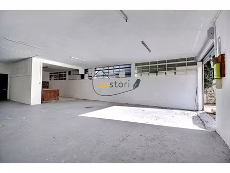 location locaux professionnels 107.8 m² à trans-en-provence (83720)  795 €