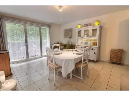 appartement sequedin trois pièces - stationnements - rez de jardin - terrasse