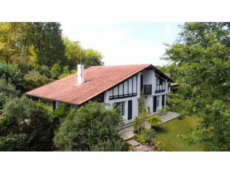 vente maison 5 pièces 165 m² à ahetze (64210)  840 000 €