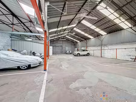 hangar de 512 m2