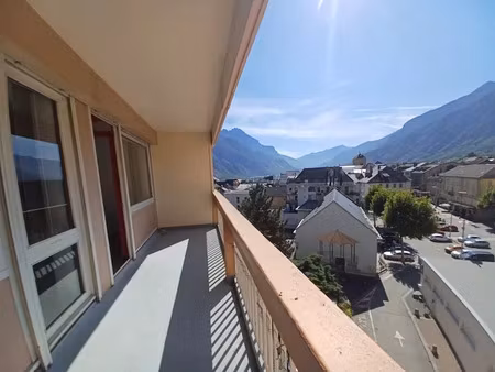 vente appartement 4 pièces 82 m² saint-jean-de-maurienne (73300)