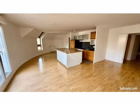 appartement 5 pièces 103 m²