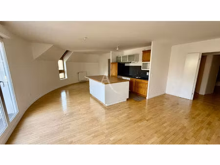appartement nanterre 5 pièce(s) 102.83 m2