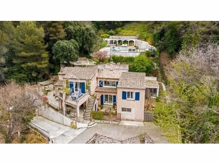 maison provençale à vendre à colomars