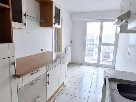 vente appartement 3 pièces à saint-herblain (44800) : à vendre 3 pièces / 75m² saint-herbl