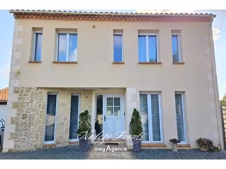 maison récente 4 chambres 3000m² double garage bernay-saint-martin proche surgères saint-j