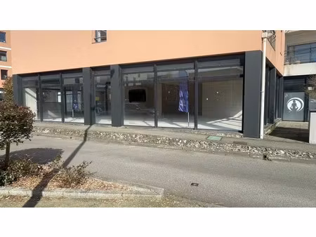 vente locaux professionnels 1 pièce 170 m² à loudeac (22600)  197 025 €