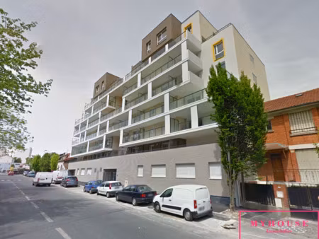 metro 4 'lucie aubrac' 4 pieces 94m2 avec terrasse 20m2