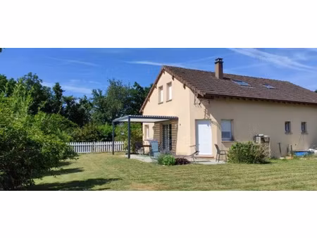 champ-le-duc - charmante maison familiale 136m2