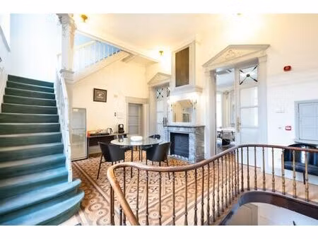 bruxelles-centre  magnifique immeuble de bureaux ±660m²