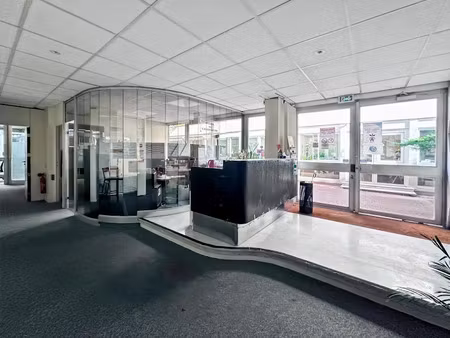 location locaux professionnels 462 m² à paris 12ème (75012)  16 425 €
