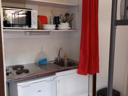 merignac - 24 rue aristide briand studio meublé à louer.