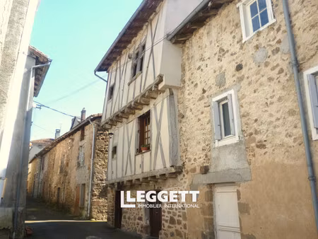 maison 6 pièce(s)  lesterps