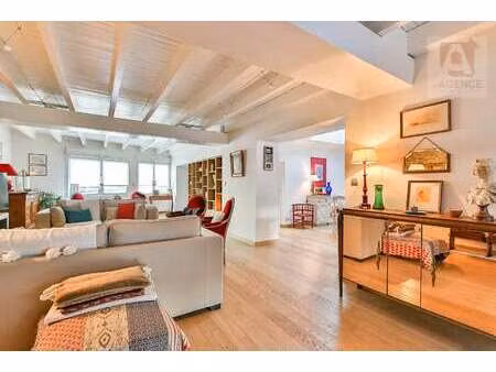 vente maison à saint-gilles-croix-de-vie centre ville (85800) : à vendre / 183m² saint-gil