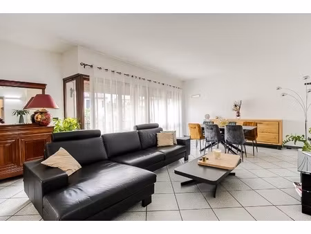 appartement 6 pièces - 162 m²