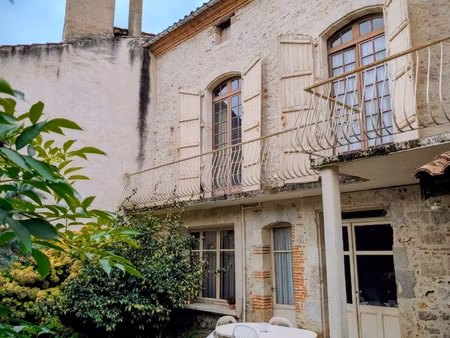 vente maison de village 10 pièces