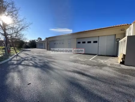 local d'activite a louer