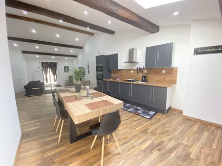 proche de belvèze du razès immeuble de rapport avec 4 appart