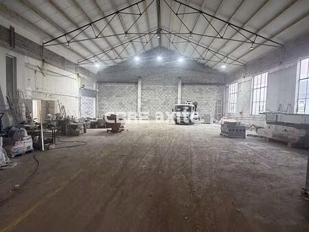 location local d'activités saint alban leysse 356 m²