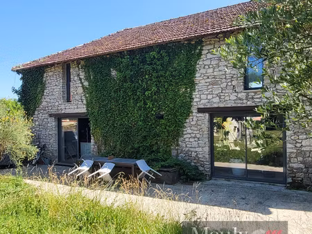 maison d'architecte a 10 min de cahors