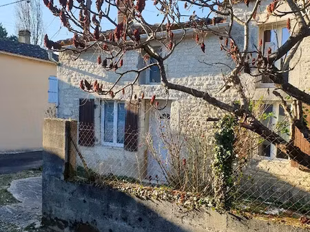 vente maison 3 pièces 83 m² à jarnac (16200)  128 400 €