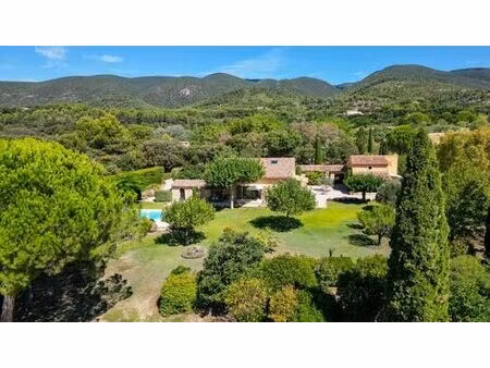 villa de luxe de 10 pièces en vente vitrolles-en-lubéron  provence-alpes-côte d'azur