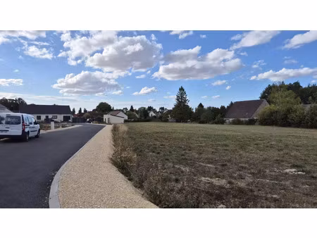vente terrain 1026 m² baugy (18800)