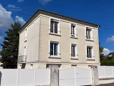 vente maison 6 pièces 204.38 m² à amilly (45200)  267 000 €