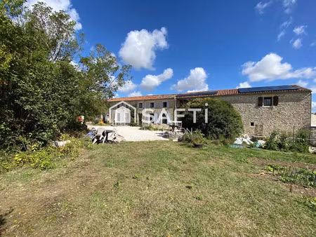 vente maison 9 pièces 230 m² à courant (17330)  281 000 €