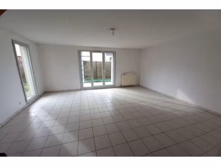 maison t5 avec garage à pechbonnieu
