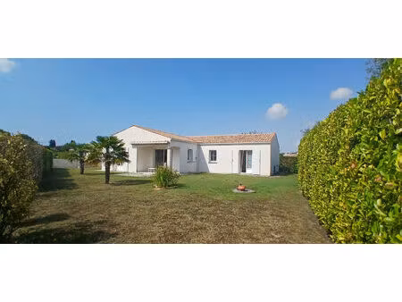 vente maison 5 pièces 122m2 saint-sulpice-de-royan 17200 - 364000 € - surface privée