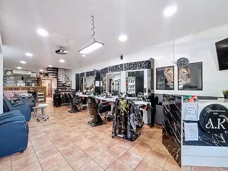 surface commerciale à vendre à place de cuesmes 64 cuesmes (vbd24094)