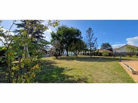 vente terrain à tharon-plage (44730) : à vendre / 869m² tharon-plage