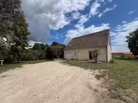 maison à vendre  proche saint aignan sur cher  à thésée