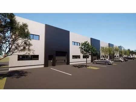 local d'activités à louer