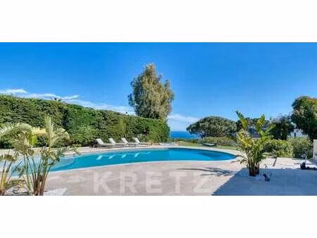 maison avec piscine et terrasse cannes (06)