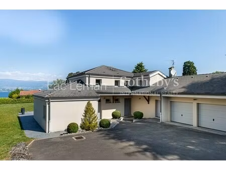 maison d'architecte à vendre à nernier