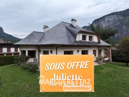 vente maison 8 pièces 290 m² magland (74300)
