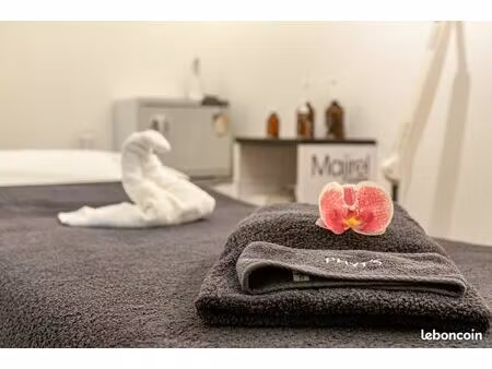vente fonds de commerce coiffure-esthetique-onglerie-massage 100m2
