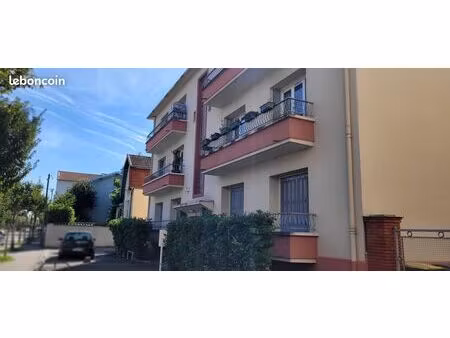 bureaux 12 m² vaulx-en-velin