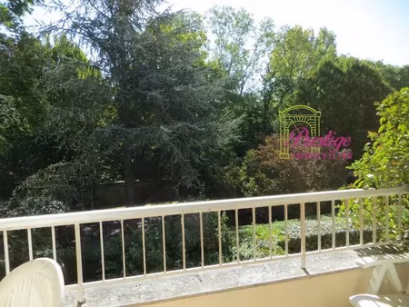 vente appartement 4 pièces 122 m² à le mesnil-le-roi (78600)  495 000 €