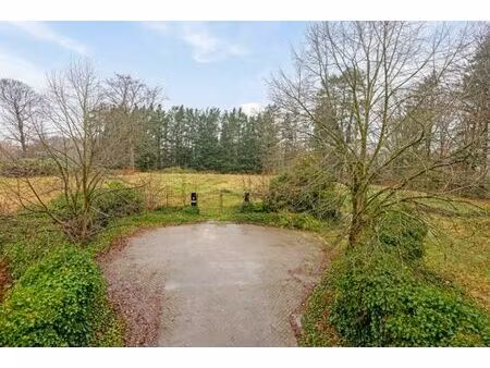 terrain à bâtir dans un lotissement situé dans un endroit pr