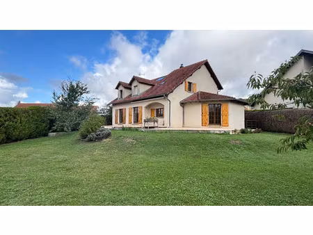 maison d'architecte -macheren -4 chambres -172 m2 - terrain 9.23 ares