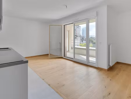location appartement 2 pièces 52.2 m² à la garenne-colombes (92250)  1 450 €