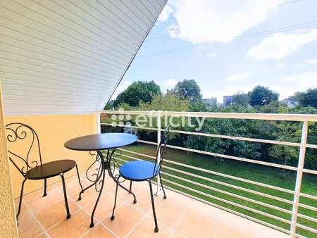 maison 8 pièces - 230 m²