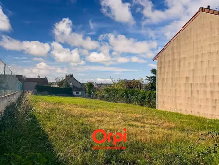 vente terrain à batir 556 m² à montluçon (03100)  24 000 €