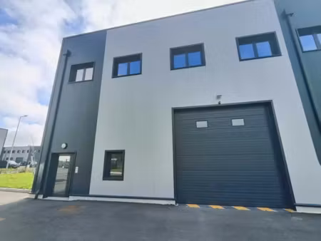 location local d'activités coignieres 78310