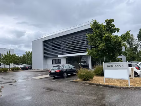 vente locaux professionnels 521 m² à archamps (74160)  1 437 000 €