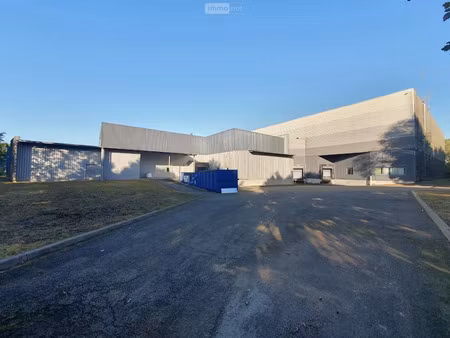 vente locaux professionnels à la ferté-bernard (72400)  1 086 650 €